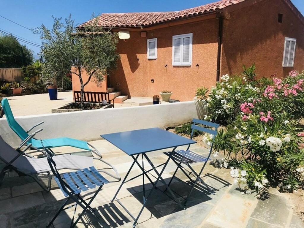 Appartement - L'ile-rousse Bord De 3 Pieces 4 Personnes *